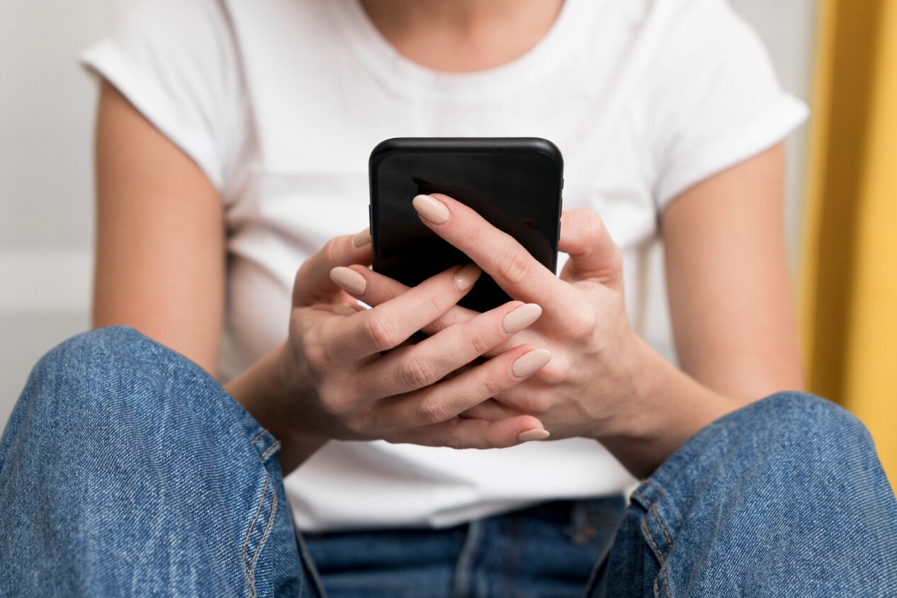 Adicción al móvil, los vídeos o las redes sociales: cuándo deja de ser entretenimiento Adicción al móvil, los vídeos o las redes sociales: cuándo deja de ser entretenimiento